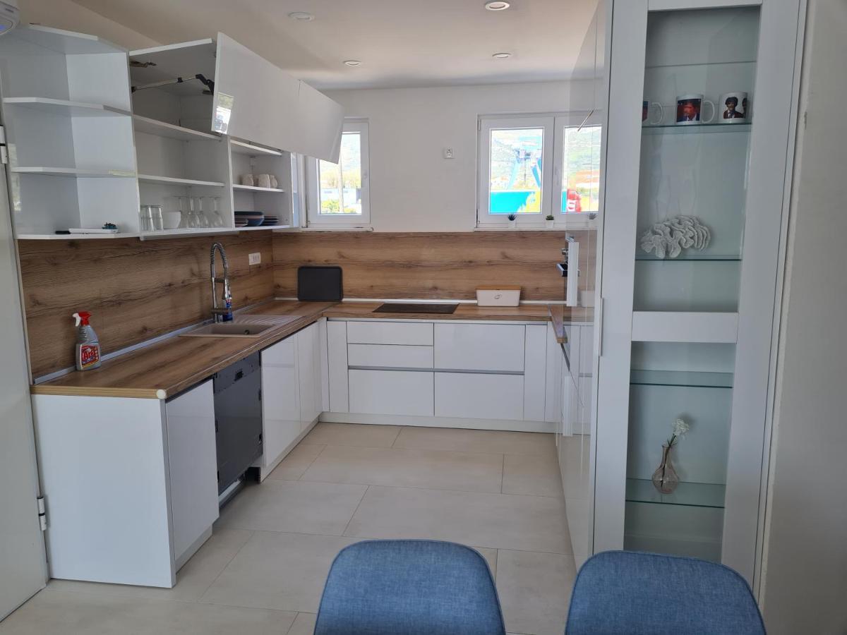 Holiday Apartment Marijana Kaštela 外观 照片